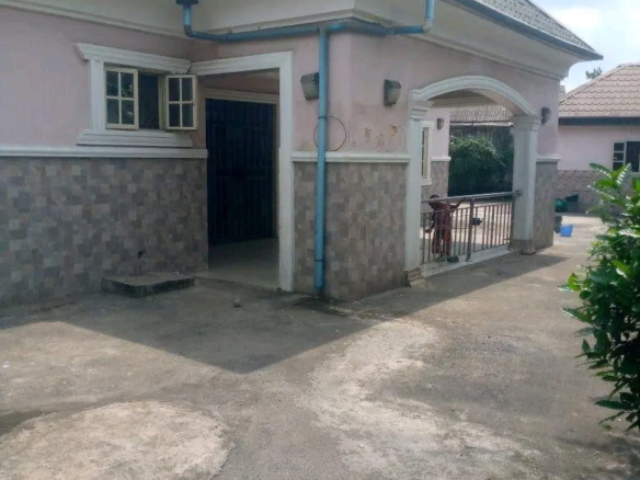 Standard 5-bedroom Flat For Sale