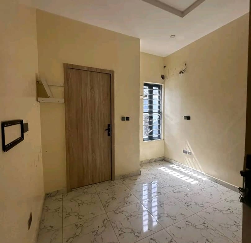 4Bedroom Terrace Duplex