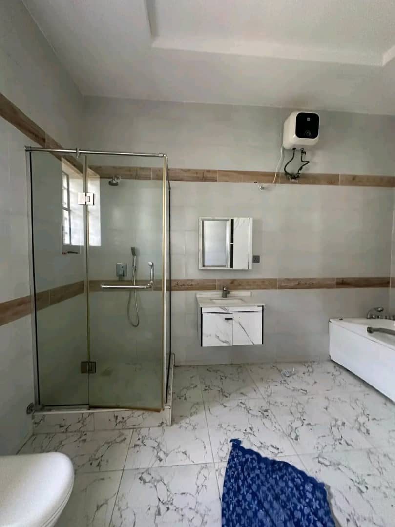 PHOTO-2026-05-20-13-21-12 4Bedroom Terrace Duplex