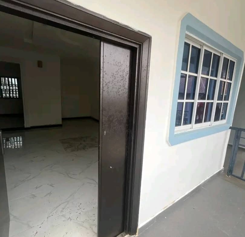 Newly 2-bedroom Flat, All Rooms En-suite